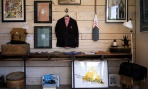 how to invest tips discommercified