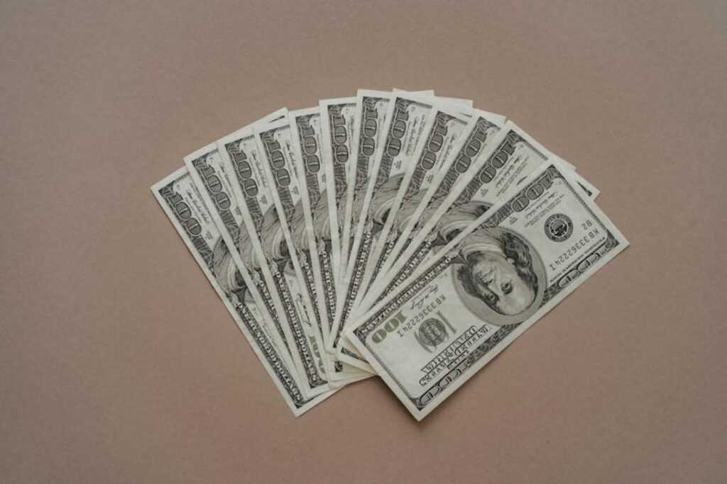 money disbusinessfied